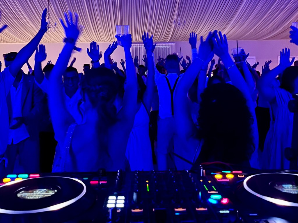 Andrea Amadessi DJ Matrimonio Modena